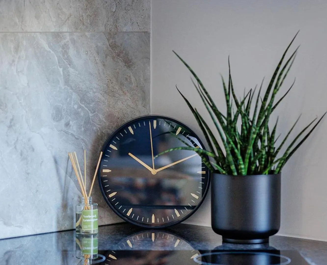 The Corner Luxe Apartment Bükreş