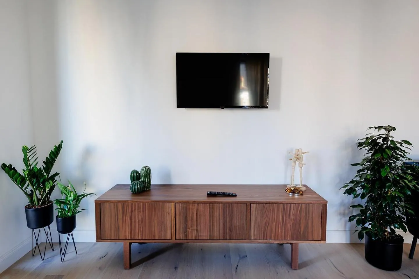 The Corner Luxe Apartment Bükreş