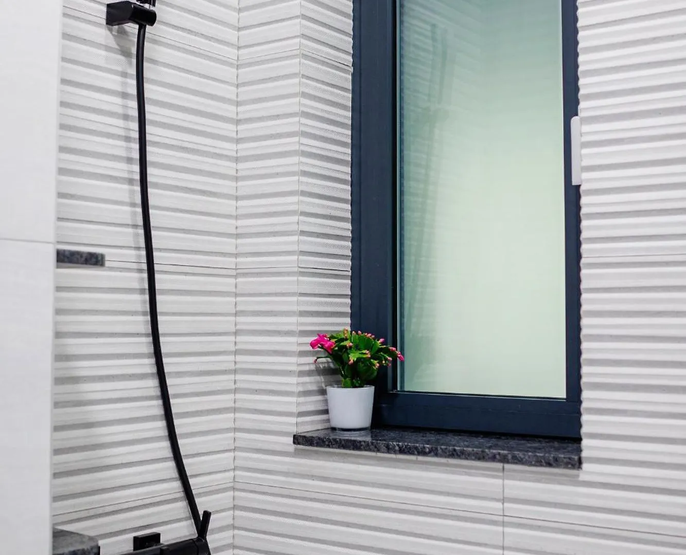 The Corner Luxe Apartment Bükreş